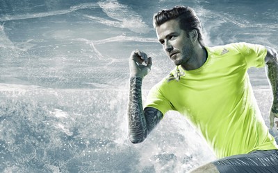 乐竞电竞评论-莱奥与弗洛伦齐配合默契